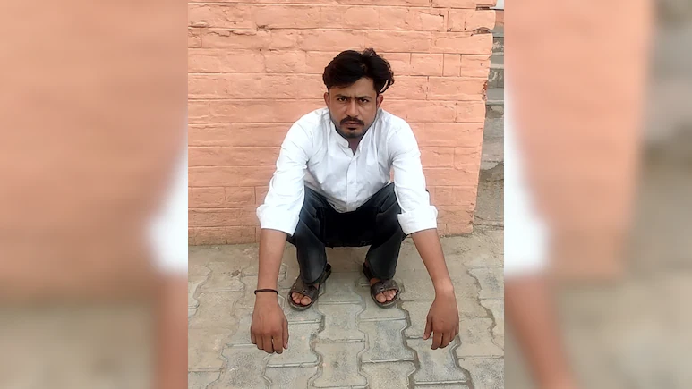 फर्जी आधार कार्ड बनाने वाले गिरोह का खुलासा, आरोपी नकली फिंगरप्रिंट और रेटिना से सिस्टम को चकमा देकर सैकड़ों एनरोलमेंट कर चुका था