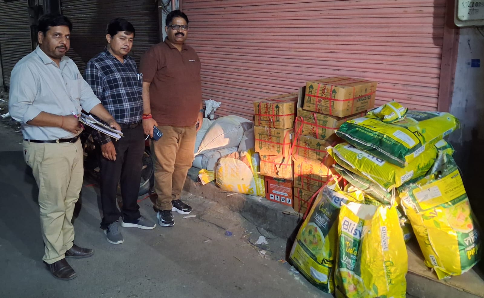 शुद्ध आहार मिलावट पर वार अभियान जयपुर में विभिन्न स्थानों पर कार्रवाई