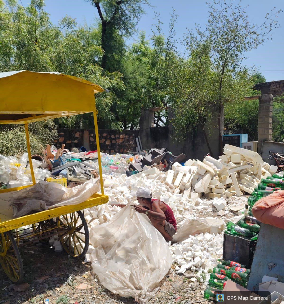 स्वच्छ भारत मिशन के तहत सोजत में कचरे से बन रहा नया संसाधन, आरआरआर सेंटर पर थर्माकोल का पुनः उपयोग शुरू