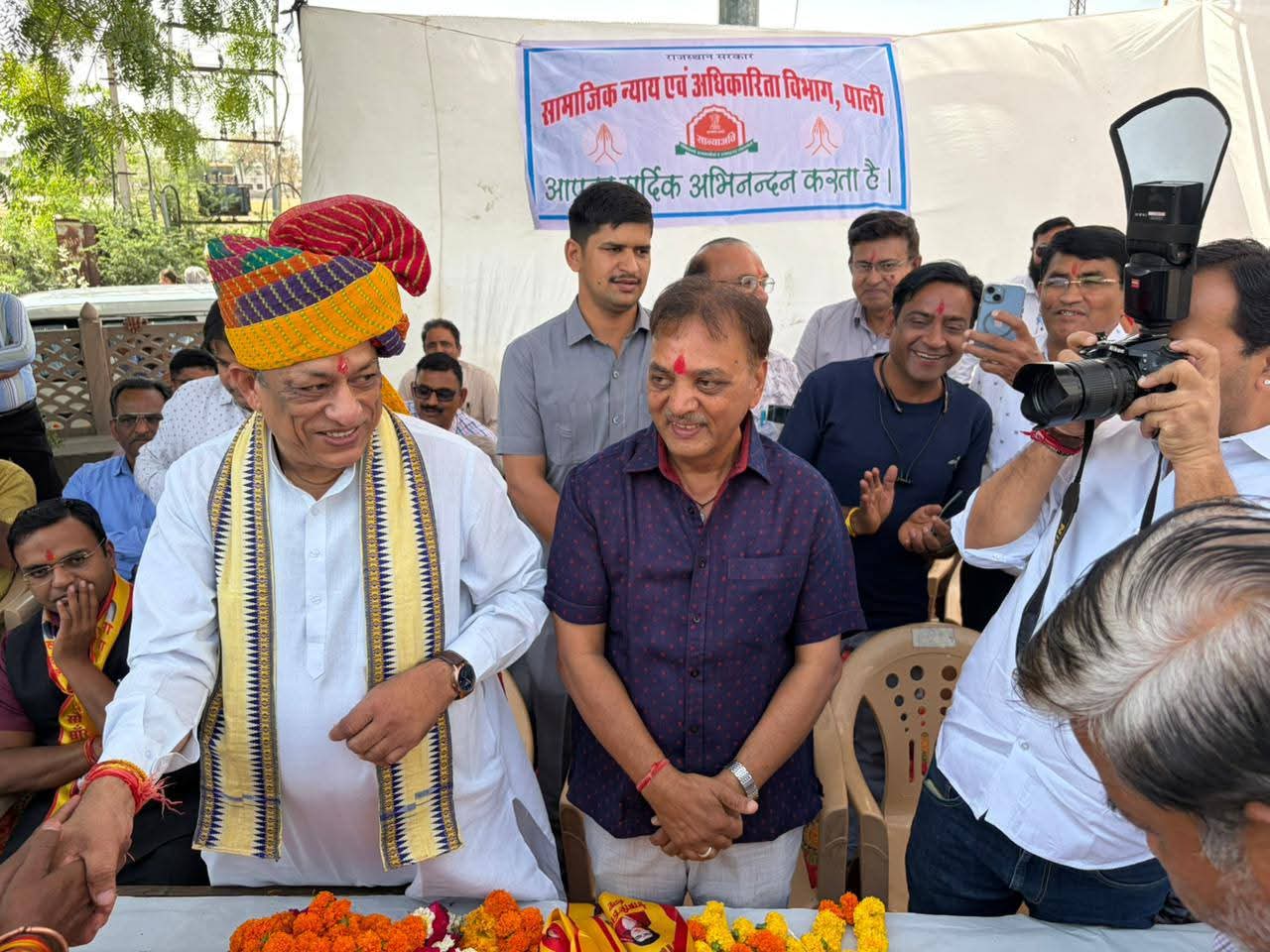ज्योतिबा फुले जयंती पर कैबिनेट मंत्री कुमावत ने किया माल्यार्पण